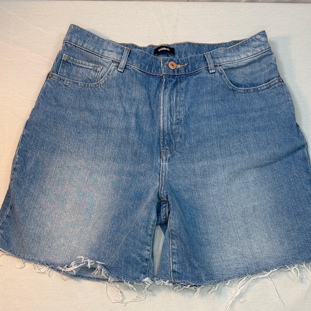 Express Midi High Rise Denim Cutoff Shorts Sz 12